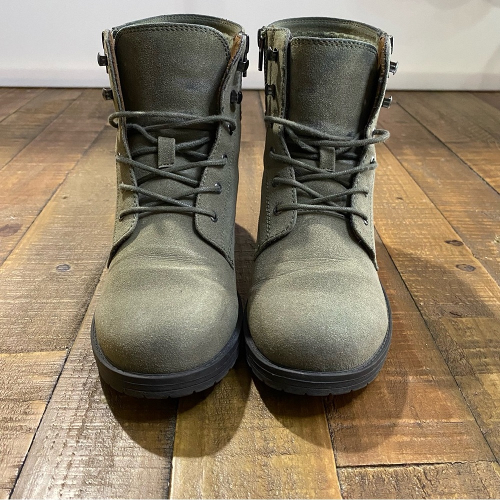 Mix No. 6 Boots Size 8.5